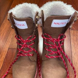 Nautica boots